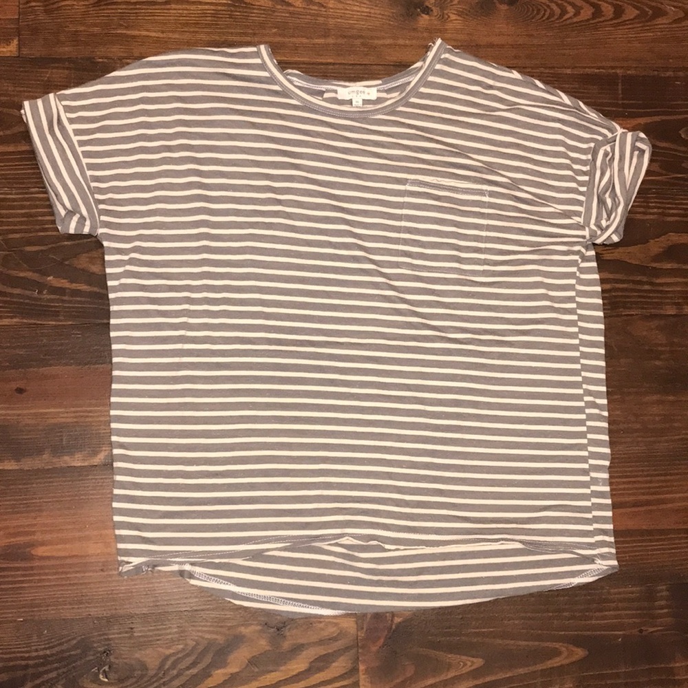 Front pocket striped tee